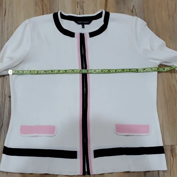 Ming Wang White Blazer with Pink and Black Accents - Picture 4 of 11
